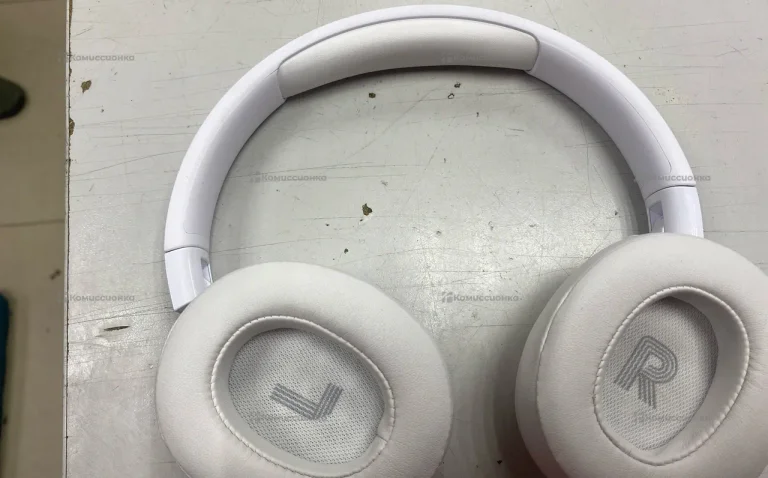 Наушники  jbl tune 770nc