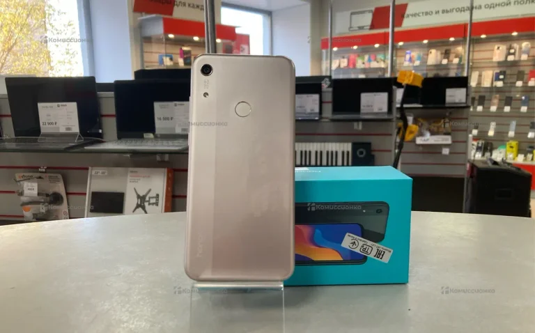 Honor 8A 2/32 ГБ