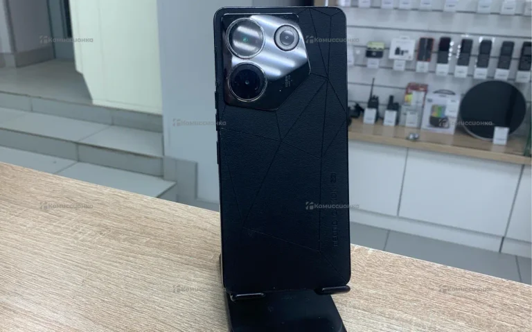 Tecno Camon 20 8/256 ГБ