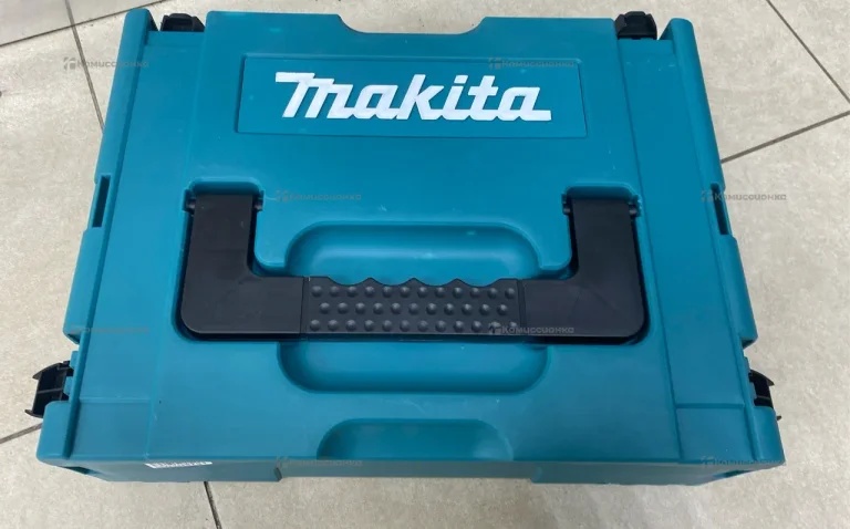 аккумуляторная пила Makita duc182