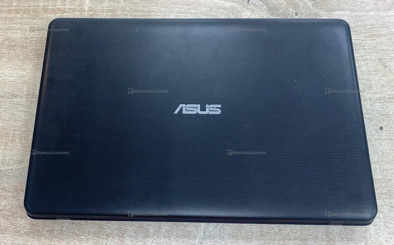Ноутбук Asus X751L