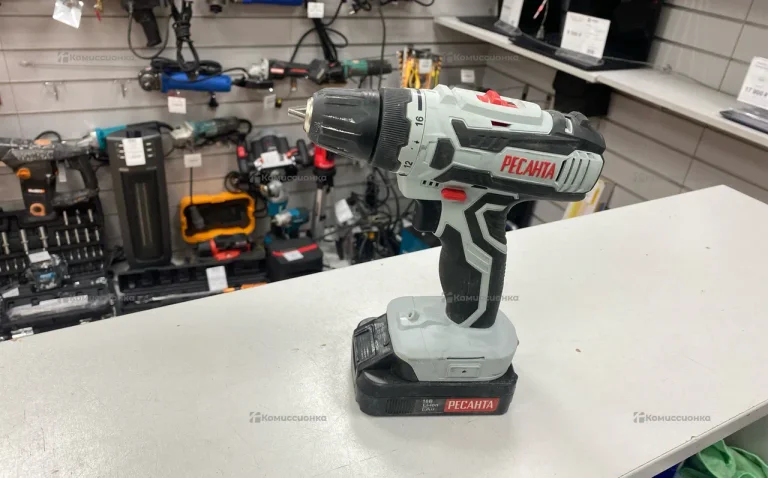 Аккумуляторный шуруповерт РЕСАНТА ДА-18-2ЛК