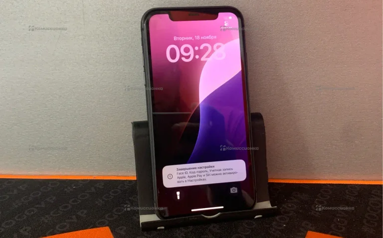 Apple iPhone 11 4/64 ГБ