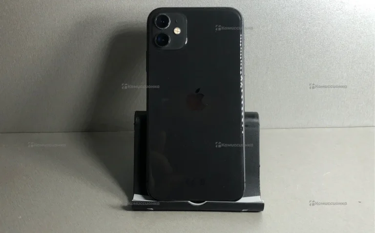Apple iPhone 11 4/64 ГБ