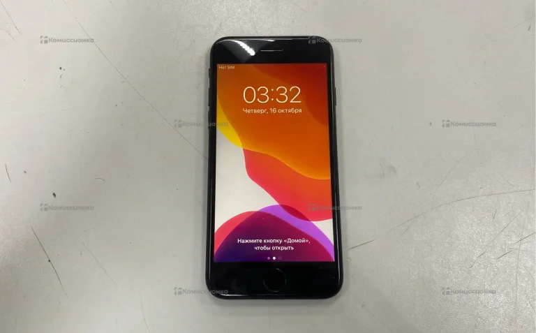 Apple iPhone 7 2/32 ГБ
