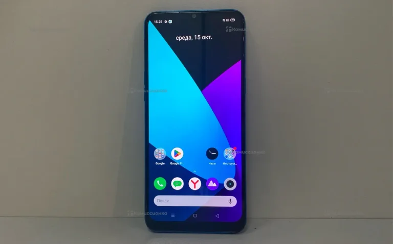 Realme C3 4/64 ГБ