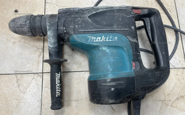 Отбойный молоток makita HR4501С