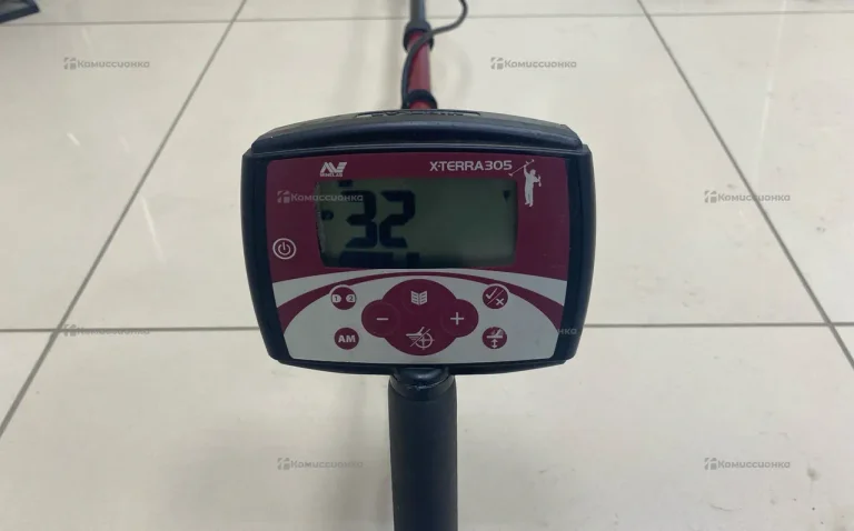 Металлоискатель Minelab X-Terra 305