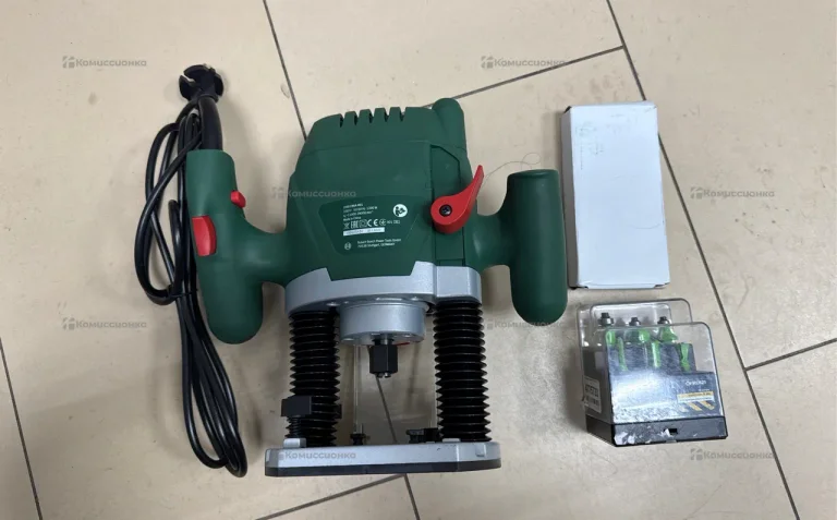 Фрезер Bosch POF 1200 AE