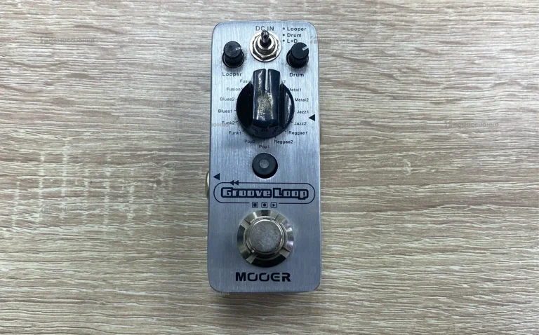 Мини педаль Mooer Groove Loop