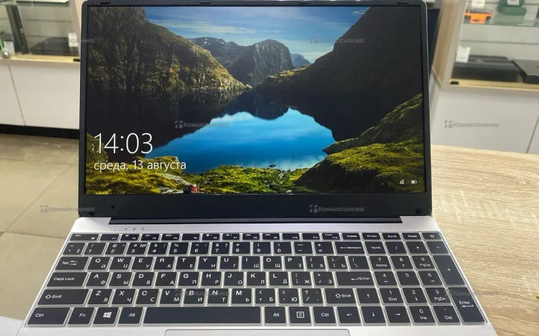 Ноутбук  default string celeron