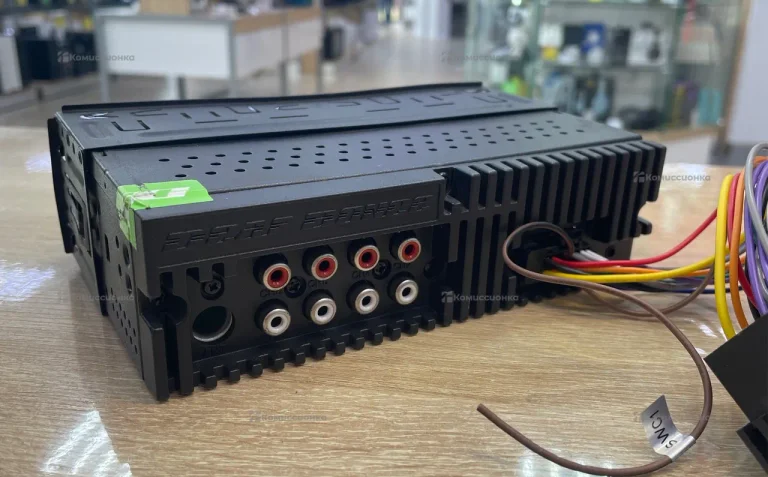 Автомагнитола  DEAF BONCE DB-520DSP