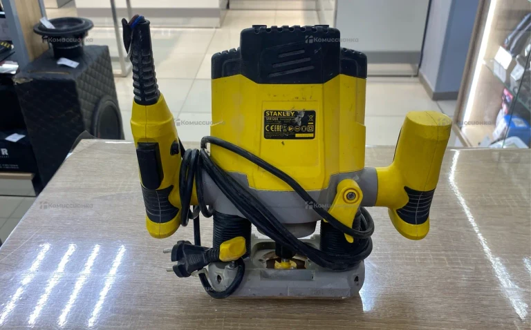 Фрезер STANLEY SRR 1200