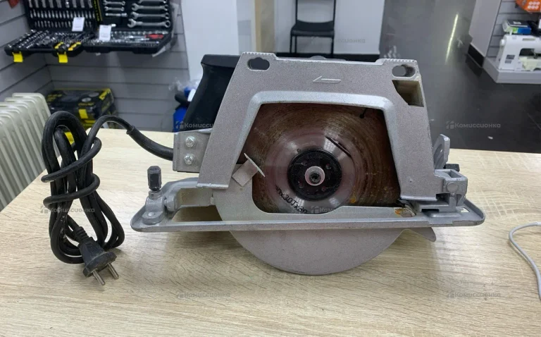 Пила дисковая Brait BCS200/2000S