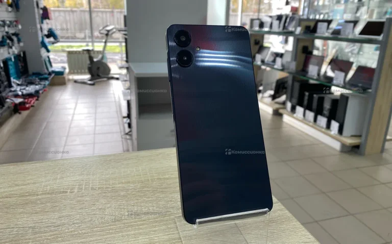 Телефон Samsung Galaxy A06 4/128 ГБ