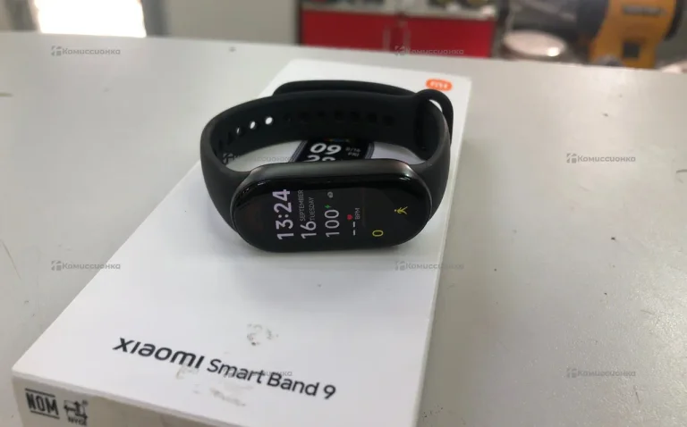Часы  Xiaomi Smart Band 9