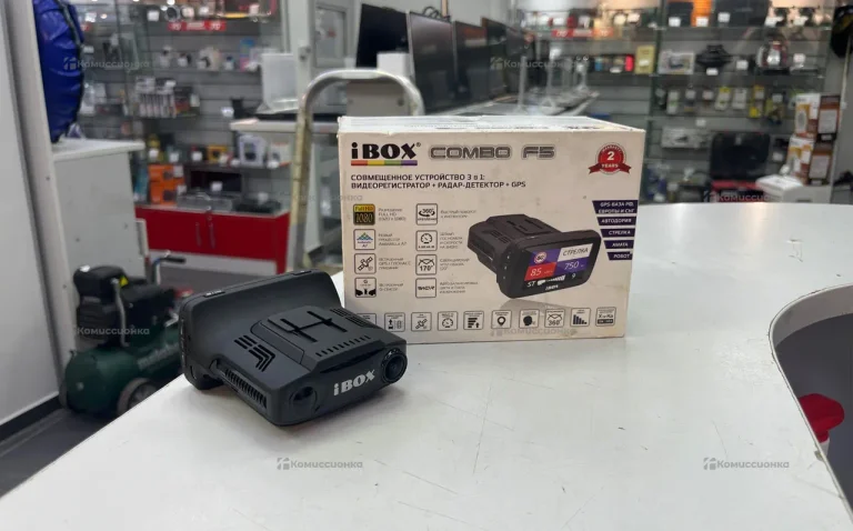 Видеорегистратор  iBox Combo F5