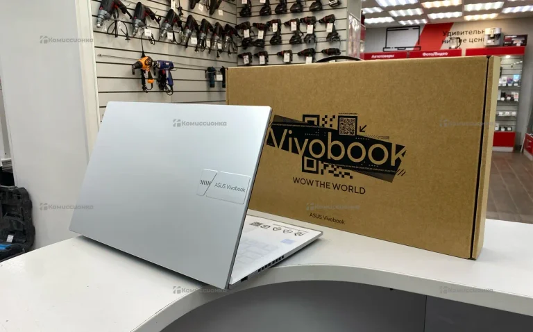 Ноутбук  Asus VivoBook X1502V