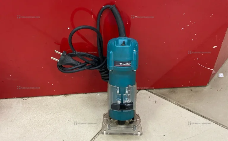 Фрезер makita 3707