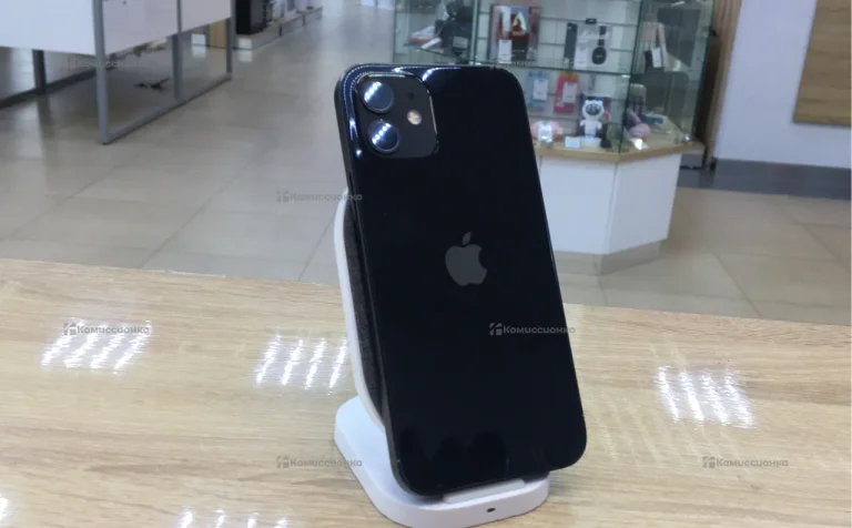 Apple iPhone 12 4/128 ГБ