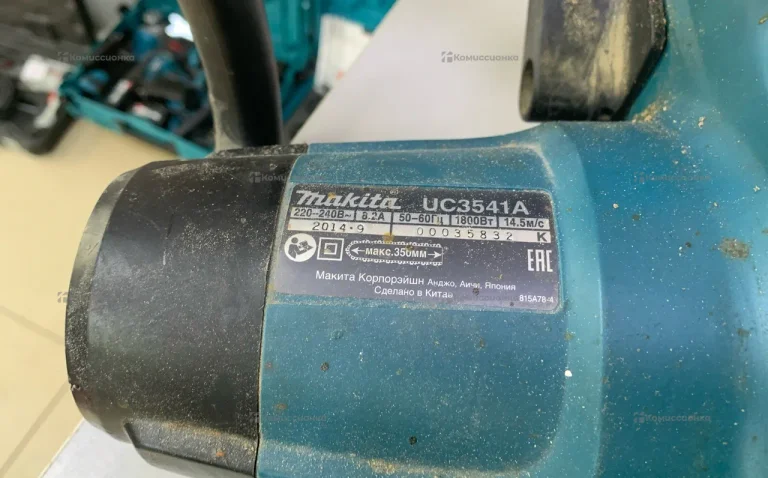 электропила Makita uc3541a