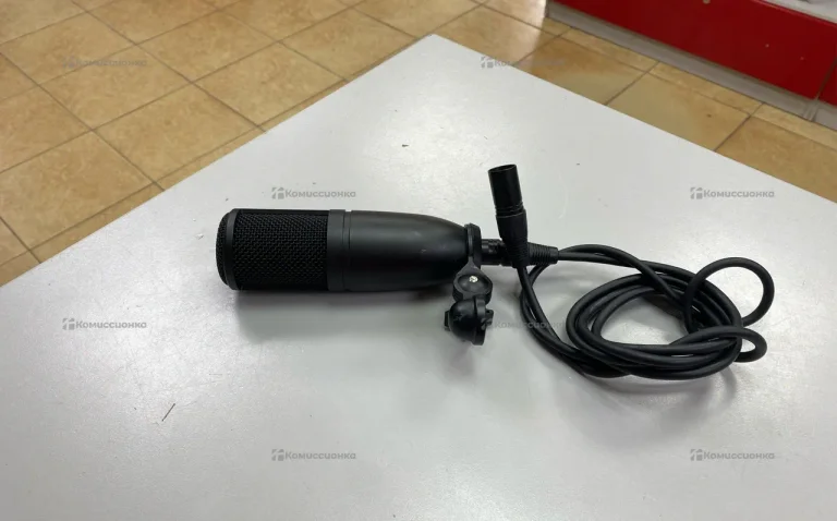 Микрофон AKG P120