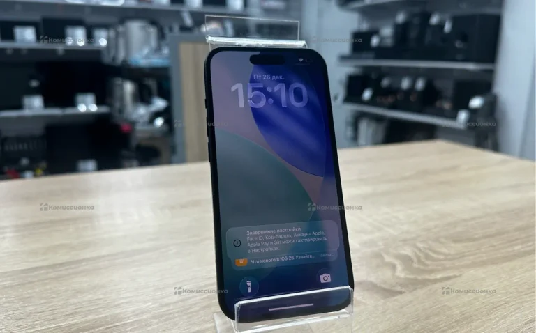 Apple iPhone 15 6/128 ГБ
