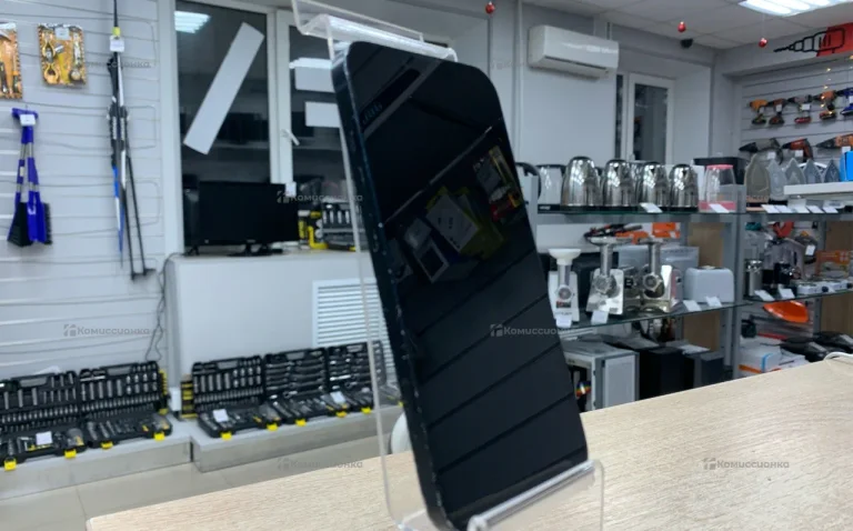 Apple iPhone 13 4/128 ГБ