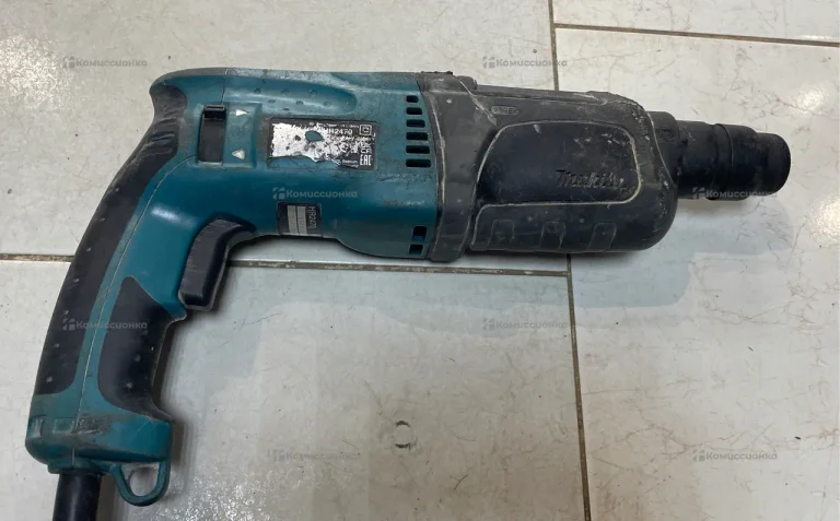 Перфоратор makita HR2470