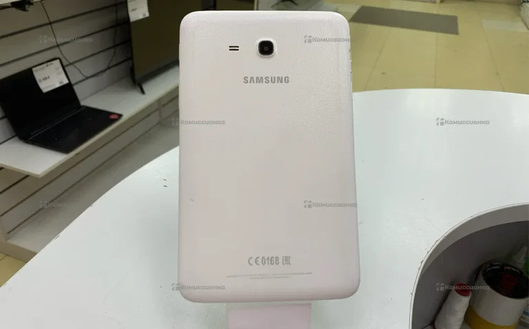 Планшет Samsung Планшет Samsung SM-T530