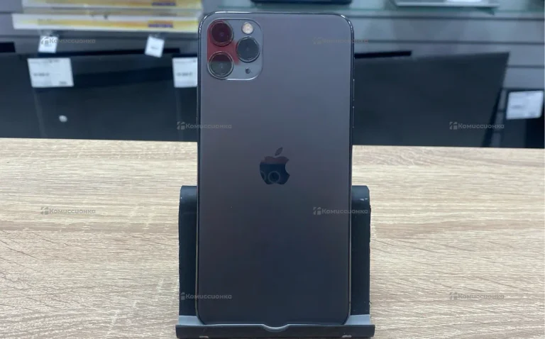 Apple iPhone 11 Pro Max 4/64 ГБ