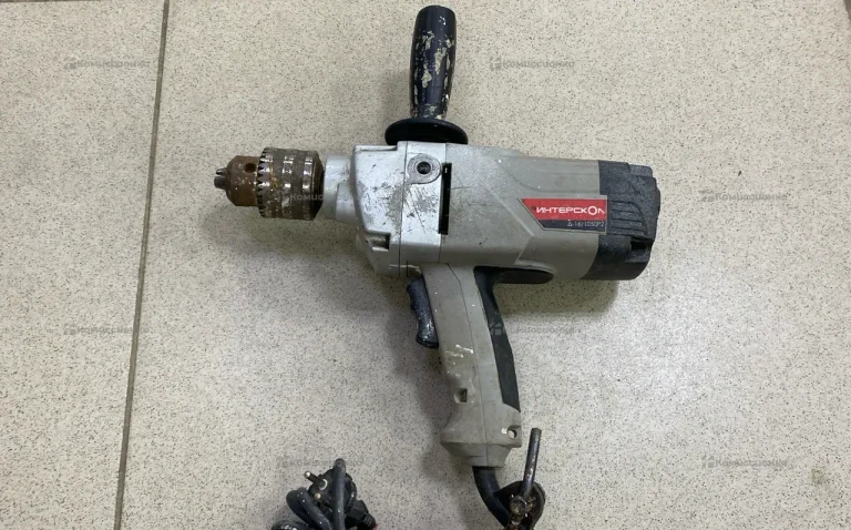 Дрель Интерскол Д-16/1050Р2