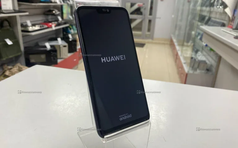 Huawei P30 lite 4/64 ГБ