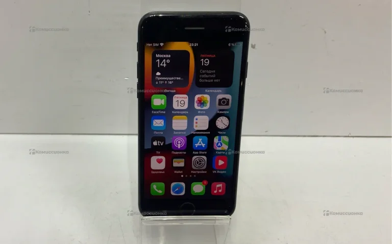 Apple iPhone 7 32 ГБ.