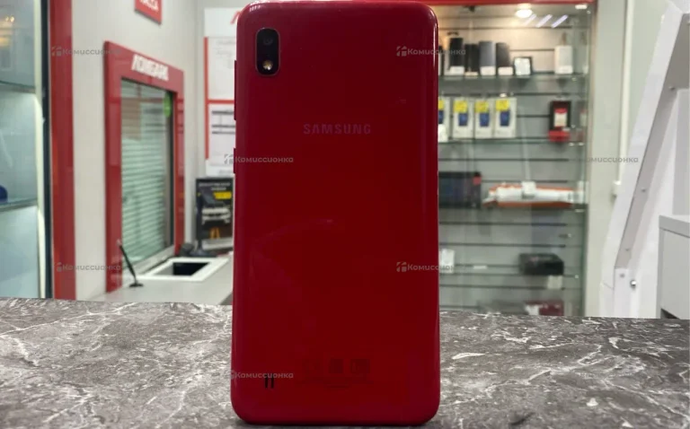 Samsung Galaxy A10 2/32 ГБ