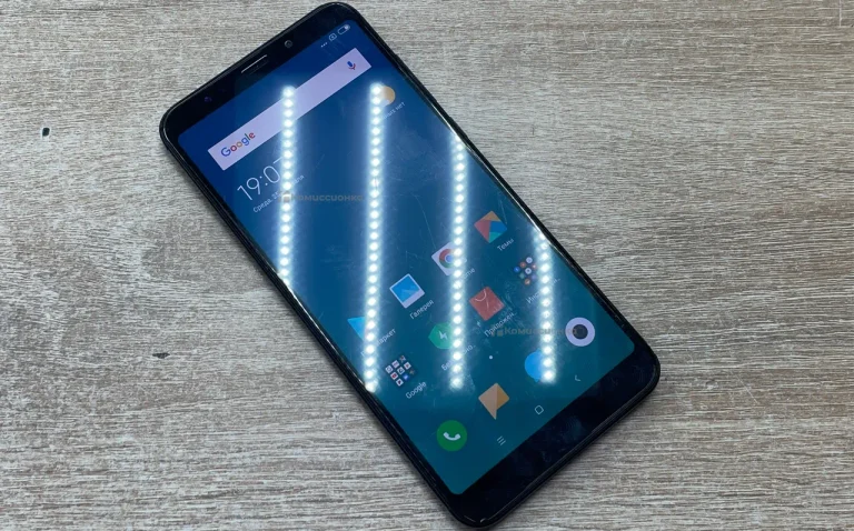 Xiaomi Redmi 5 Plus (Redmi Note 5) 4/64 ГБ
