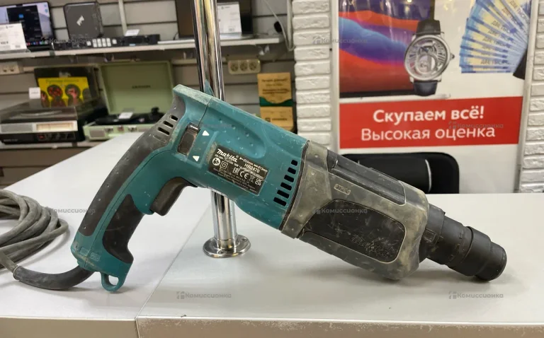 Перфоратор makita HR2470