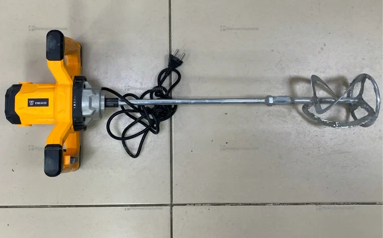 Миксер строительный  Deko DKM 1700