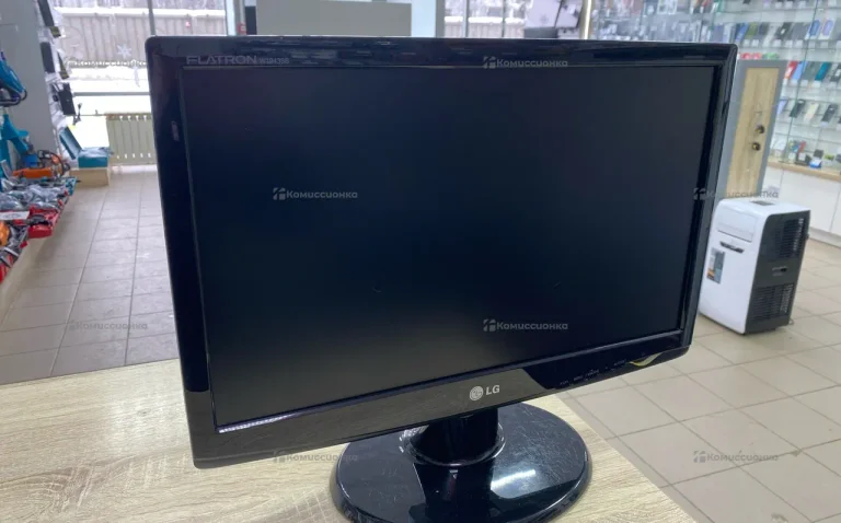 Монитор LG W1943SS