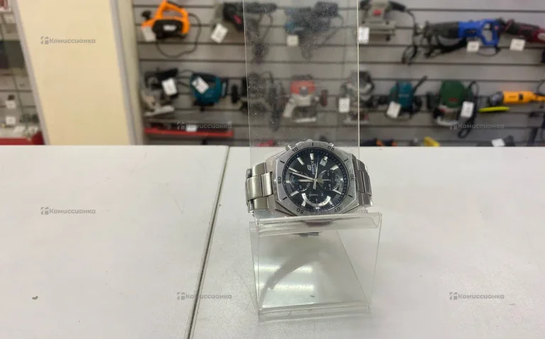 Часы  Casio Edifice EFB-680