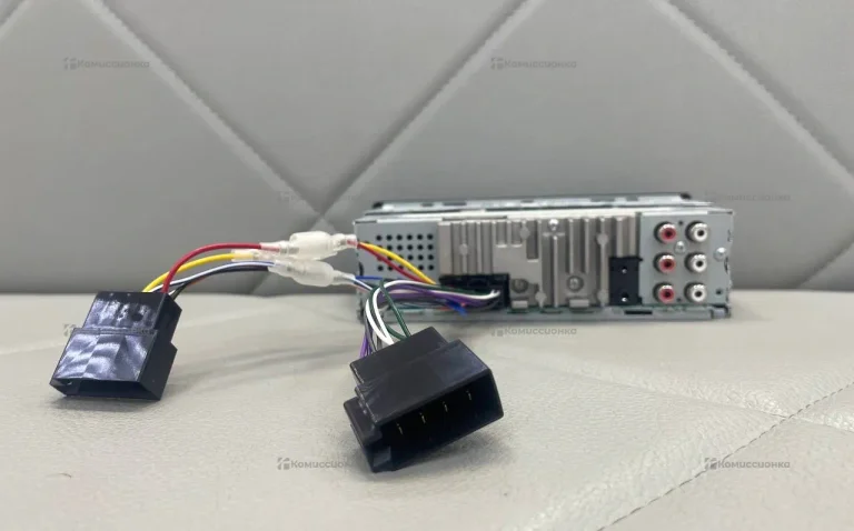 Автомагнитола  Pioneer MVH-S520BT