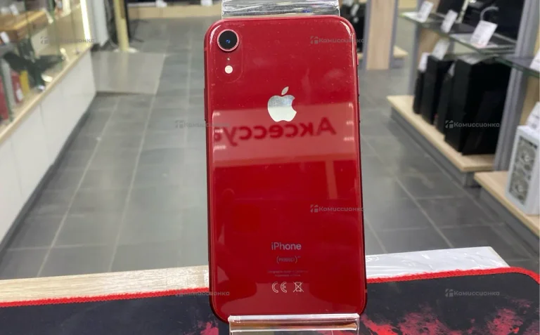 Apple iPhone XR 3/64 ГБ