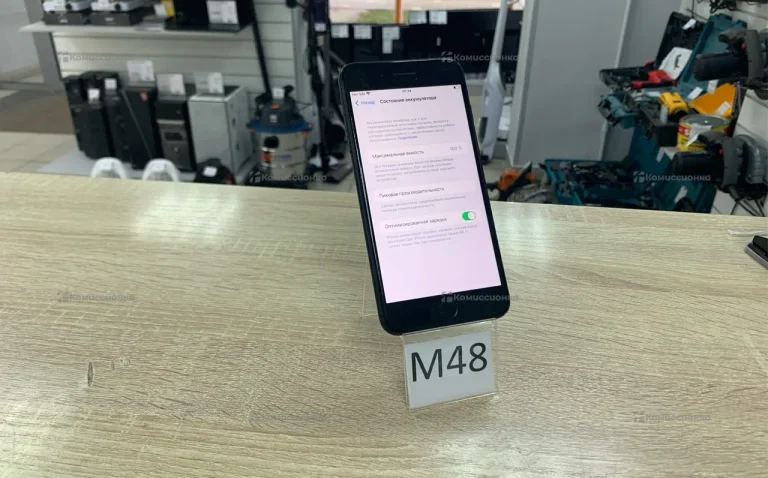 Apple iPhone 7 Plus 3/32 ГБ