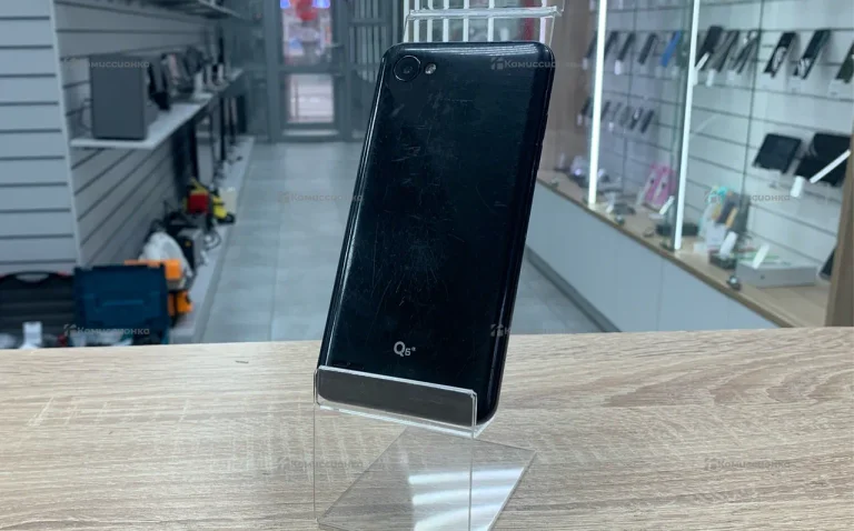 Lg q6