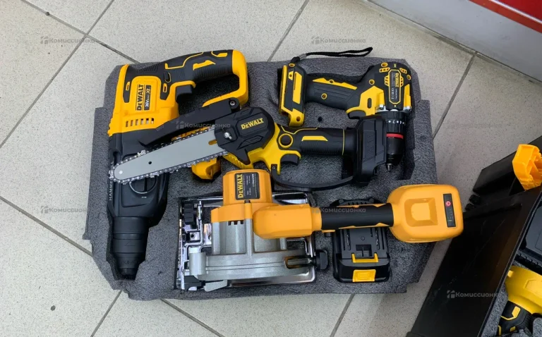 Dewalt Набор Инструментов 9 в 1 Реплика