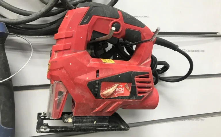 Лобзик Elitech ПЛ 0560ЛЭ Промо