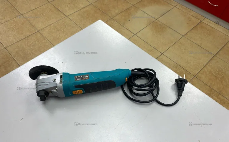 Многофункциональная шлифмашина bort BMW-240X-R