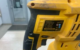 Купить Перфоратор аккумуляторный Denzel RHH-BL-20-28 б/у , в Москва и область Цена:5500рублей