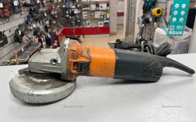 Угловая шлифмашина WS13-125XE