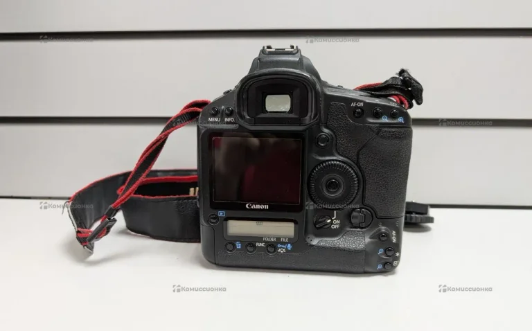Фотоаппарат Canon EOS-1 Mark 3 Ds